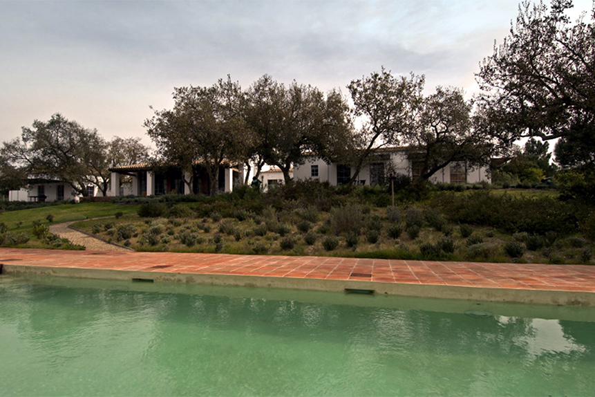 Picão House